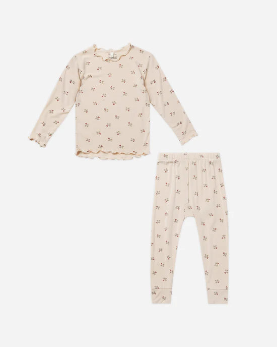 Holly Berry Girls Pajamas