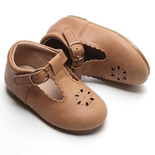 Aged Camel Petal T-Bar